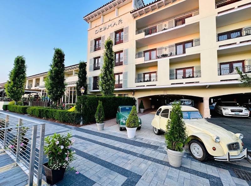 Delamar Greenwich Harbor in Byram, Connecticut, United States