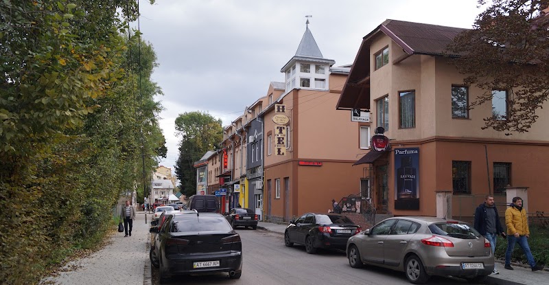Diamond De Luxe Hotel in Kolomyia, Ukraine
