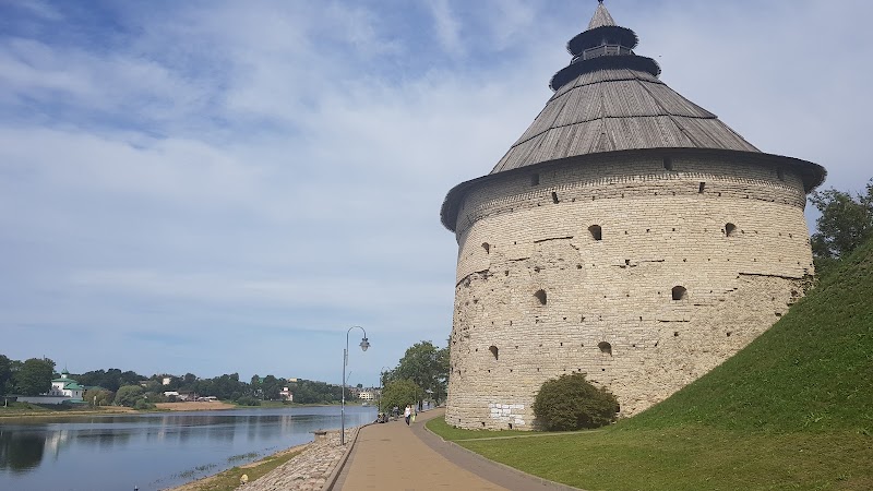 Dvor Podznoeva in Pskov, Russia