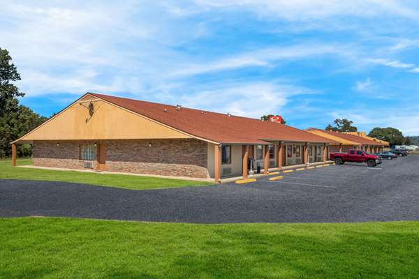 Econo Lodge in Lewisburg, Tennessee, United States