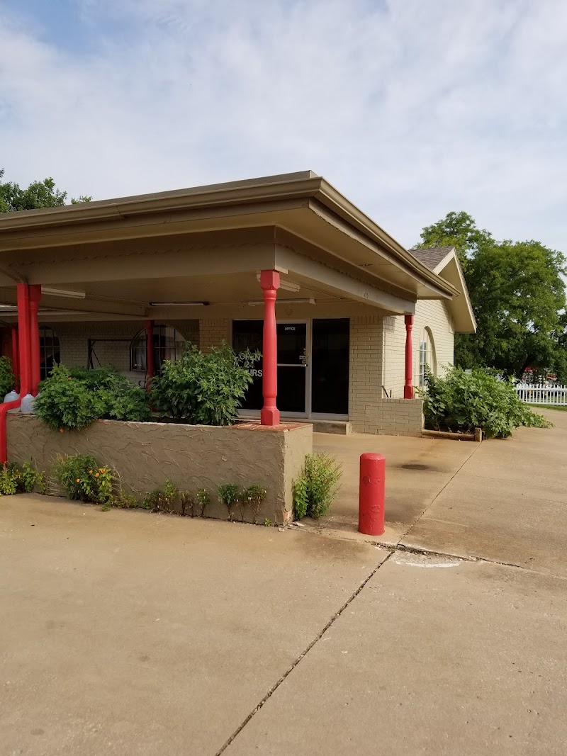 Economy Inn Express in Pauls Valley, Oklahoma, United States