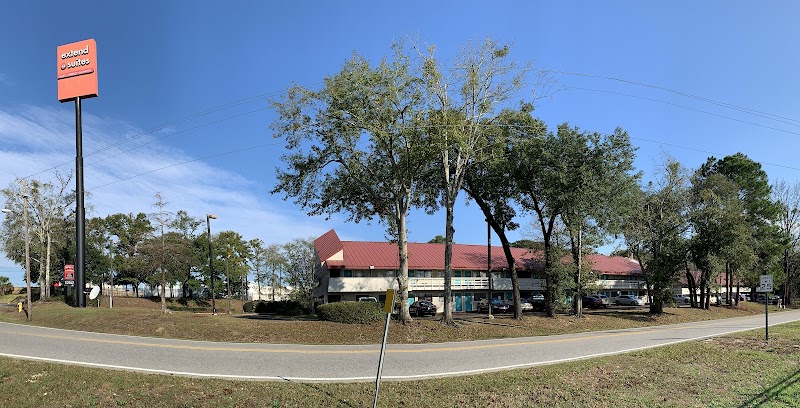 Extend-a-Suites Mobile North in Chickasaw, Alabama, United States