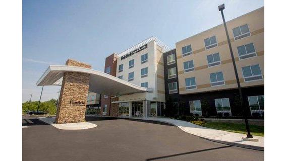 Fairfield Inn & Suites by Marriott Philadelphia Broomall/Newtown Square in Broomall, Pennsylvania, United States