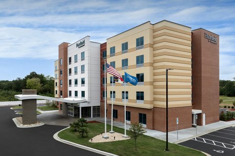 Fairfield Inn & Suites by Marriott Roanoke Rapids in Roanoke Rapids, North Carolina, United States
