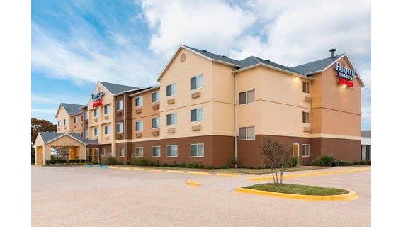 Fairfield Inn & Suites by Marriott Waco South in Hewitt, Texas, United States