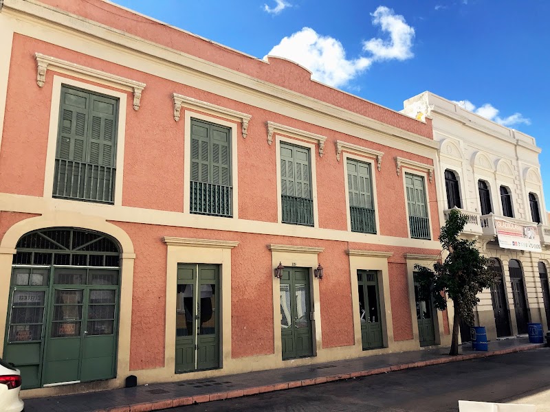 Gladiolas 210 in Ponce, Puerto Rico, United States