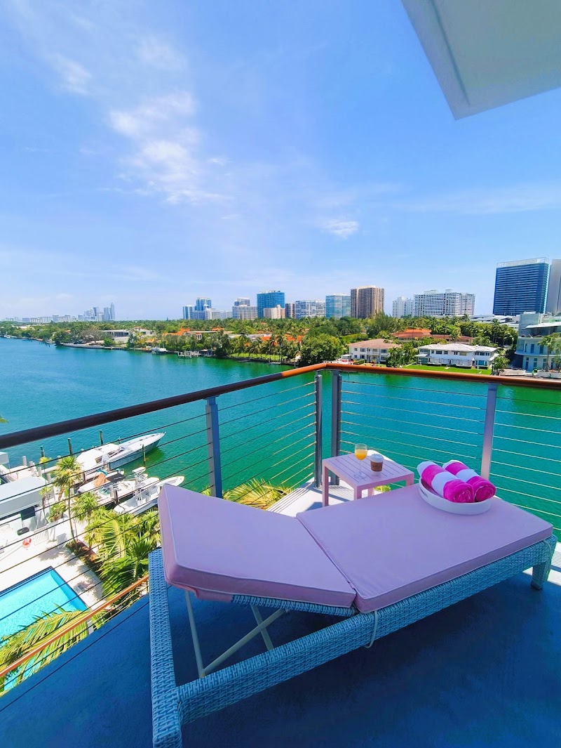 Grand Beach Hotel Bay Harbor in Bay Harbor Islands, Florida, United States