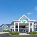 GrandStay Hotel & Suites Waunakee