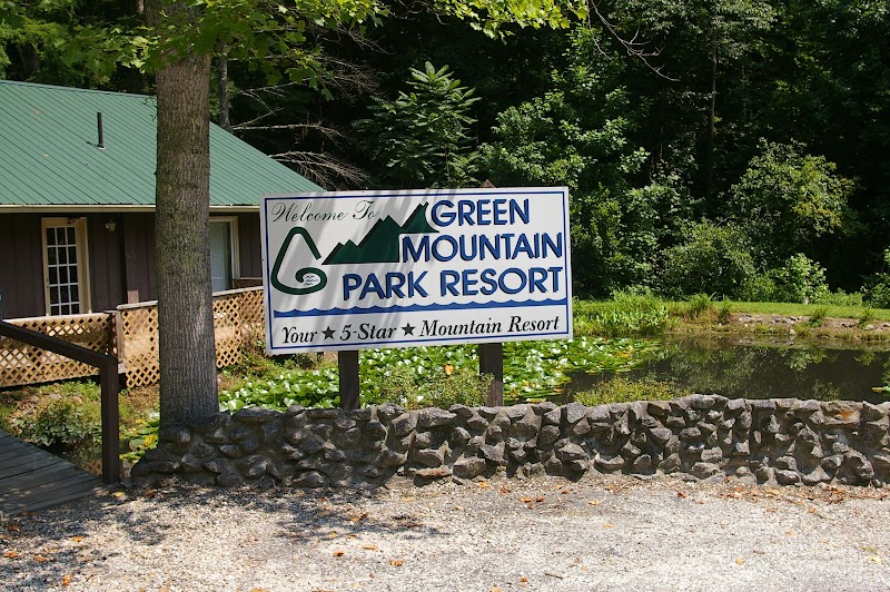 Green Mountain Park RV Resort in Lenoir, North Carolina, United States
