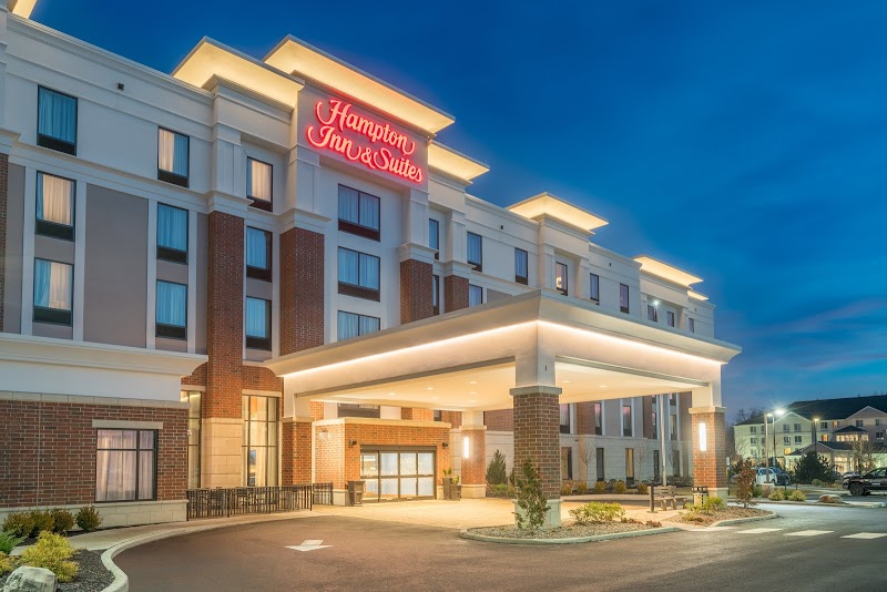 Hampton Inn & Suites Newburgh Stewart Airport in Orange Lake, New York, United States