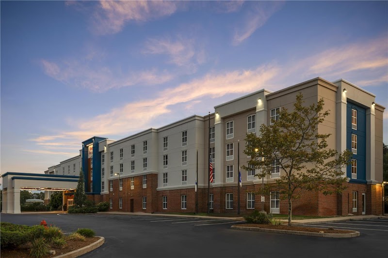 Hampton Inn & Suites Plymouth in North Plymouth, Massachusetts, United States