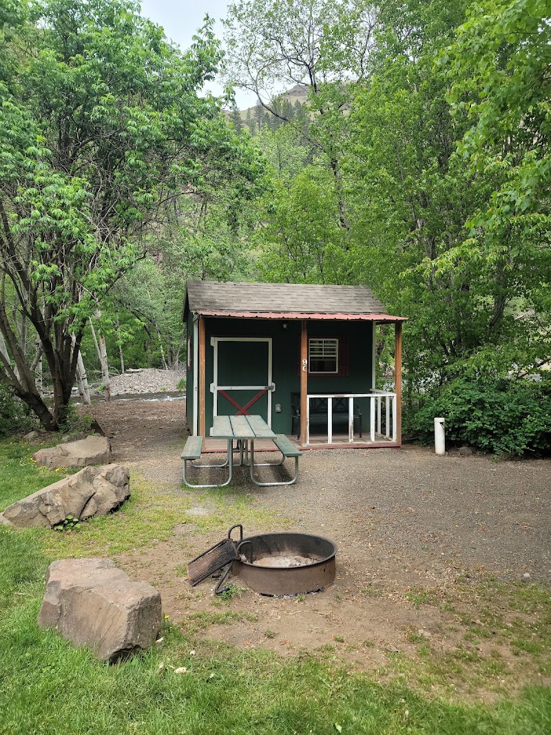 Harris Park Campground and RV in Milton-Freewater, Oregon, United States