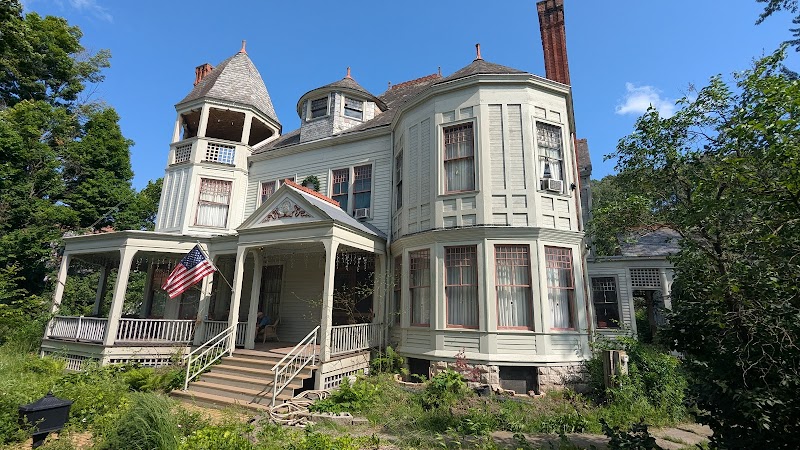 Haslett House Bed and Breakfast in Haslett, Michigan, United States