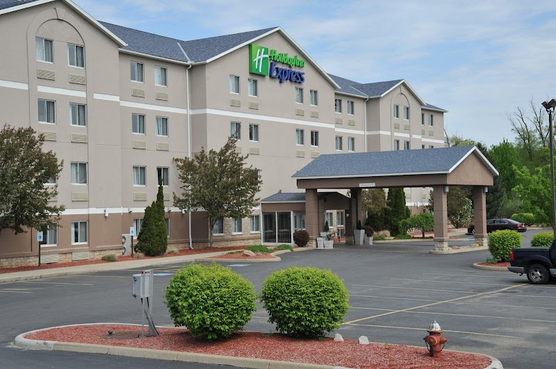 Holiday Inn Express & Suites Ashland in Ashland, Ohio, United States