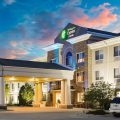 Holiday Inn Express & Suites Bellevue, an IHG Hotel
