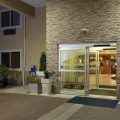 Holiday Inn Express & Suites Burlington