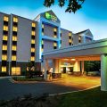 Holiday Inn Express & Suites Germantown – Gaithersburg