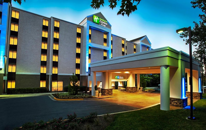Holiday Inn Express & Suites Germantown - Gaithersburg in Germantown, Maryland, United States