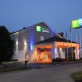 Holiday Inn Express & Suites Harrison