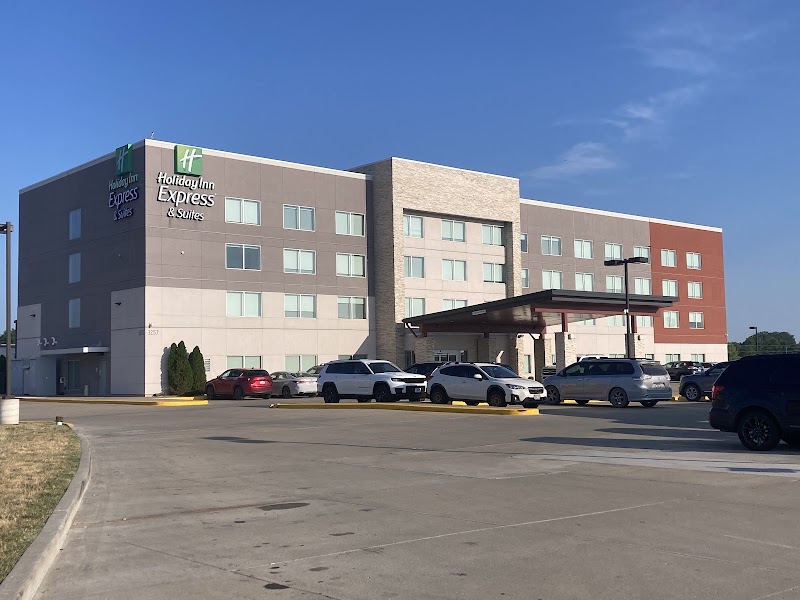 Holiday Inn Express & Suites Kingdom City in Fulton, Missouri, United States