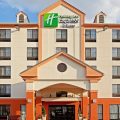 Holiday Inn Express & Suites Meadowlands Area