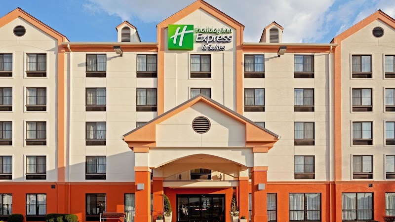 Holiday Inn Express & Suites Meadowlands Area in Carlstadt, New Jersey, United States