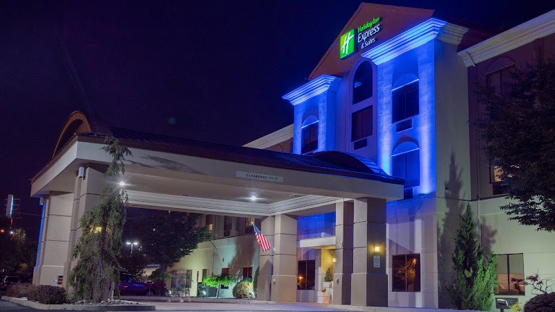 Holiday Inn Express & Suites Newton in Newton, New Jersey, United States