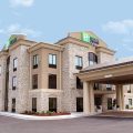 Holiday Inn Express & Suites Paducah West