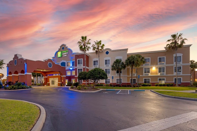 Holiday Inn Express & Suites The Villages in Lady Lake, Florida, United States