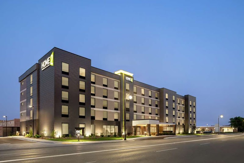 Home2 Suites by Hilton Milwaukee West in West Allis, Wisconsin, United States