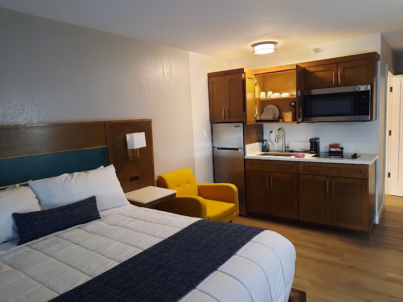 Homestay Suites - Riverside in Riverside, California, United States