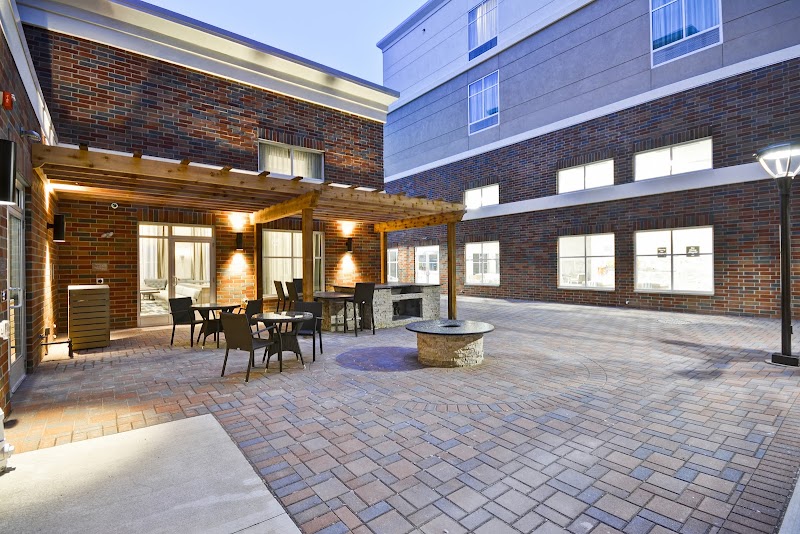 Homewood Suites by Hilton Warren/Detroit in Warren, Michigan, United States