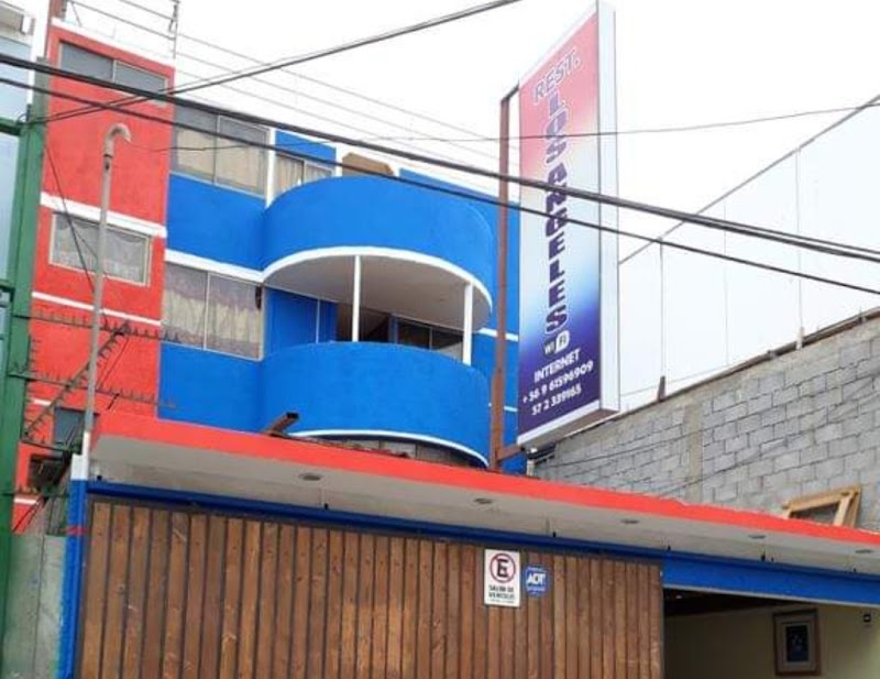 Hostal Los Angeles in Iquique, Chile