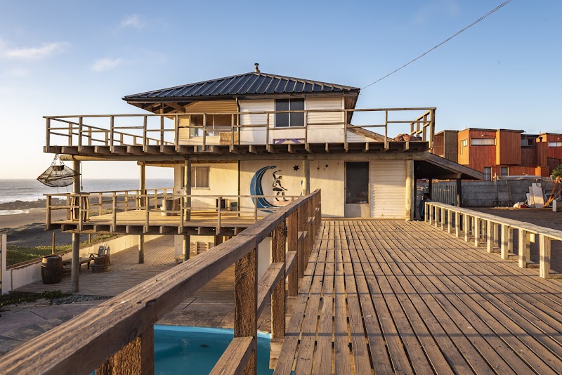 Hostal Patiperro Beach in Pichilemu, Chile