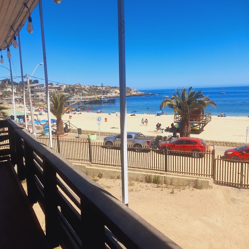 Hosteria La Casona in Algarrobo, Chile