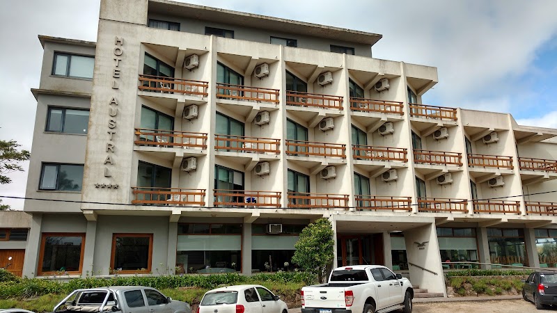 Hotel Austral in Balneario Monte Hermoso, Argentina