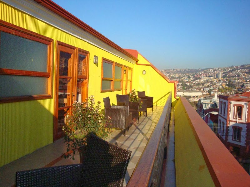 Hotel Boutique Acontraluz in Valparaiso, Chile