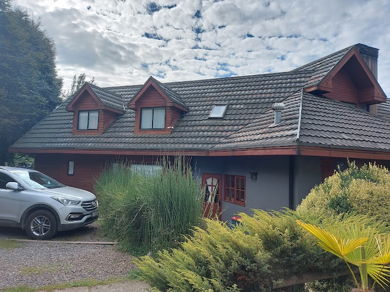 Hotel Casa Marron in Villarrica, Chile