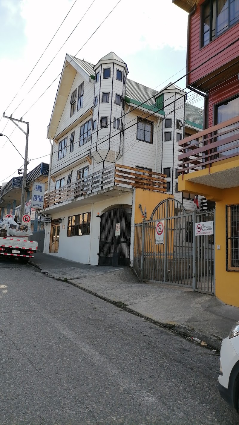 Hotel Central in Puerto Montt, Chile