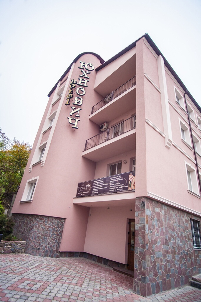 Hotel Complex Uhnivets in Ternopil, Ukraine