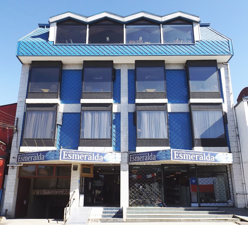 Hotel Esmeralda in Castro, Chile