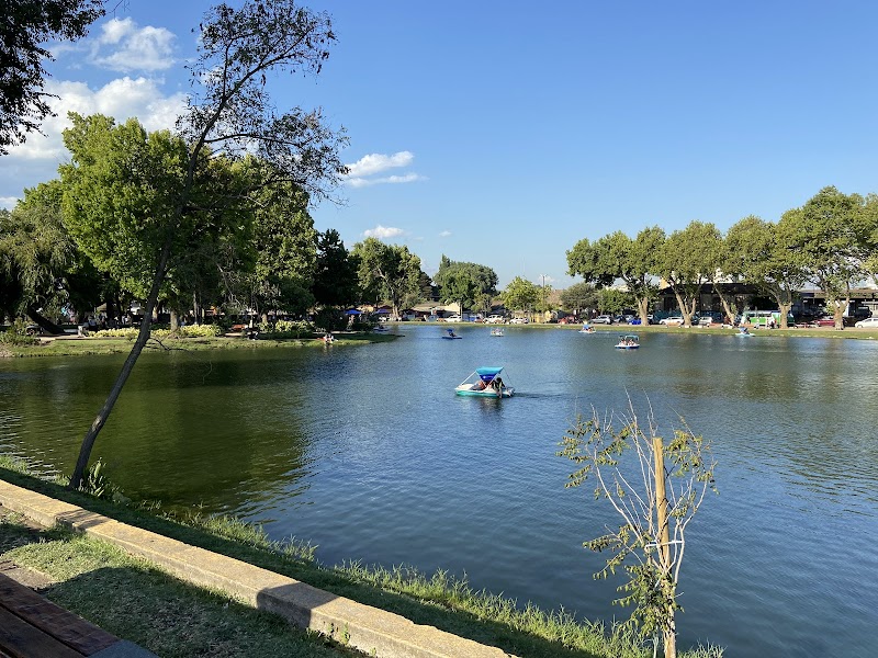 Hotel Laguna Esmeralda in Los Angeles, Chile