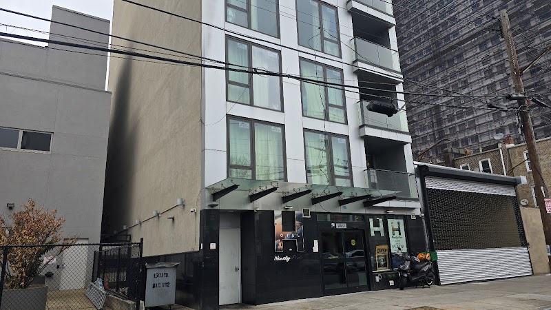 Hotel Ninety Five - JFK Airport in Queens, New York, United States