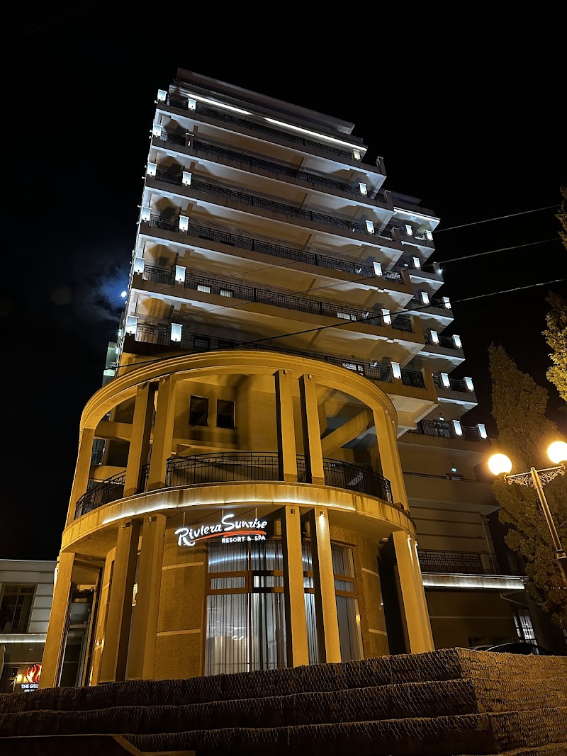 Hotel Riviera Sunrise Resort & Spa in Alushta, Ukraine