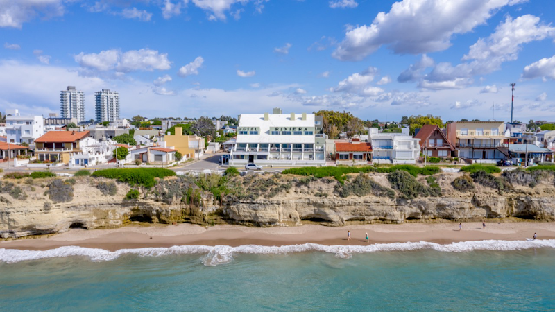Hotel Riviera in Balneario Monte Hermoso, Argentina