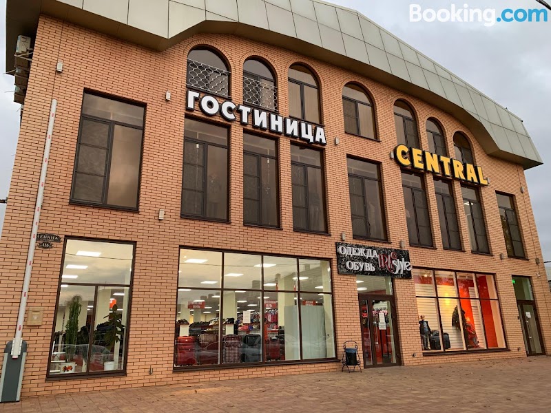 Hotel Tsentralnaya in Temryuk, Russia