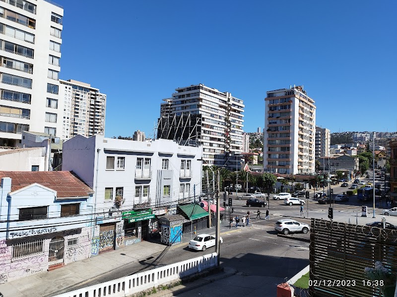 Hotel Vista Hermosa 17 in Vina del Mar, Chile