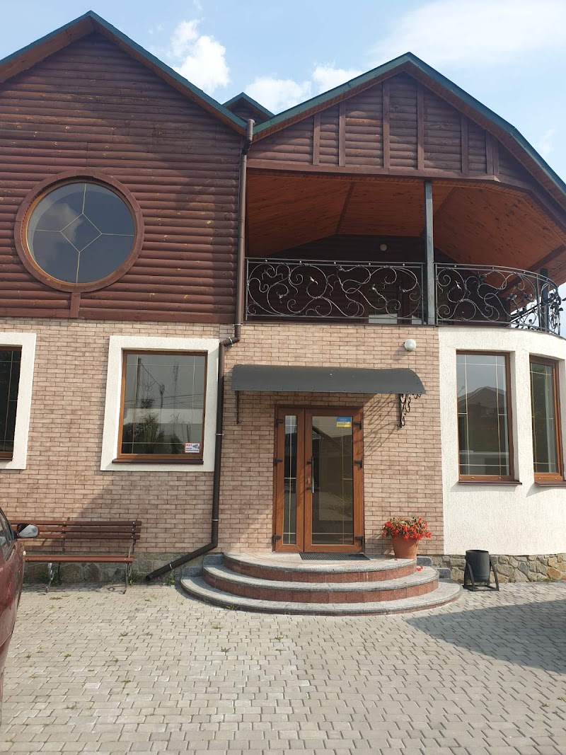 Hotel Zatyshok in Zalishchyky, Ukraine
