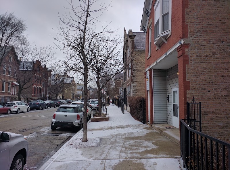 House of Two Urns in Chicago, Illinois, United States