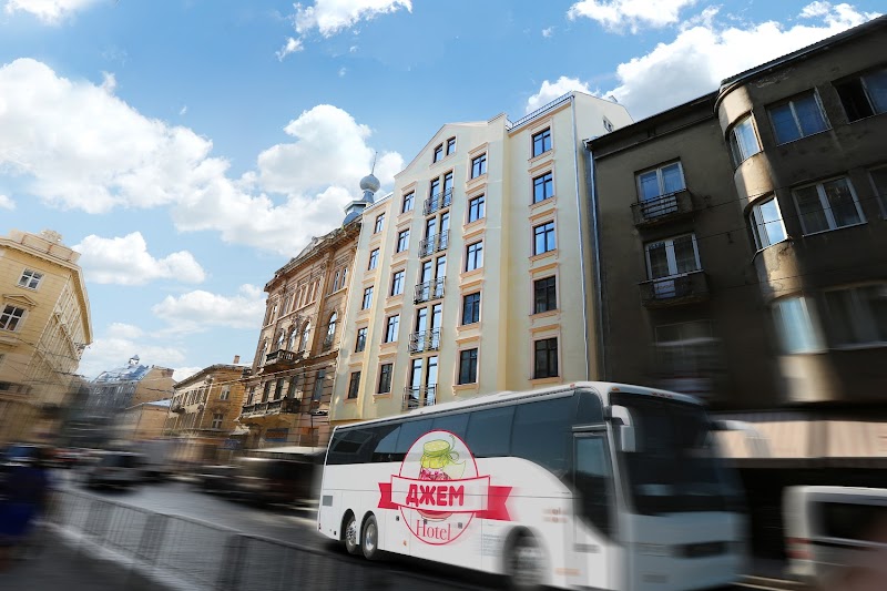 Jam Hotel Resort in Pustomyty, Ukraine